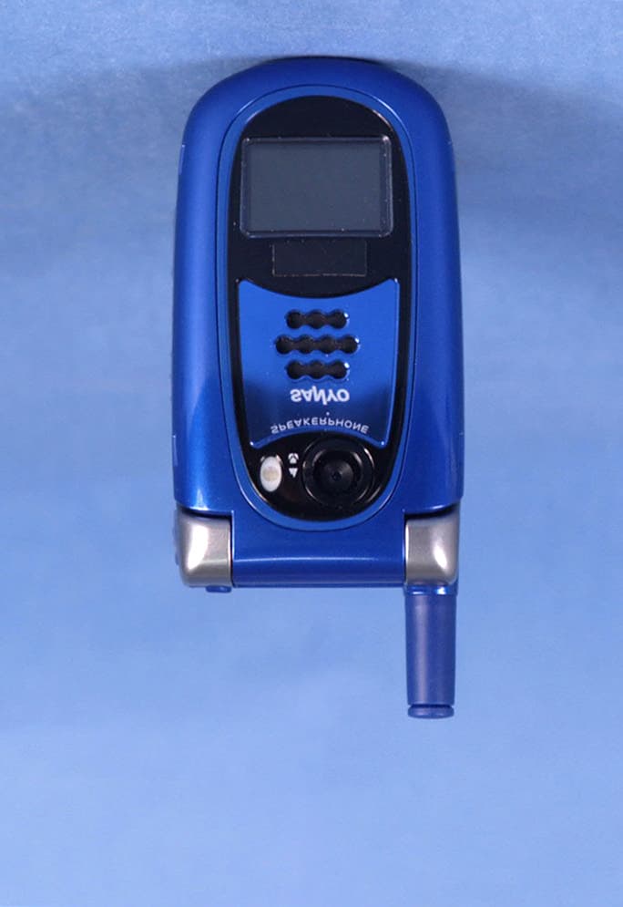 Dual-Band CDMA Phone with Bluetooth - FCC ID AEZSCP-84H - Sanyo Electric Co Ltd (3)