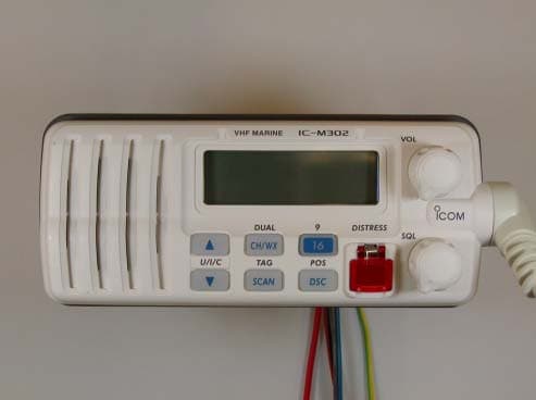 VHF-FM Mobile Marine Transceiver - FCC ID AFJ268500 - ICOM Incorporated (2)