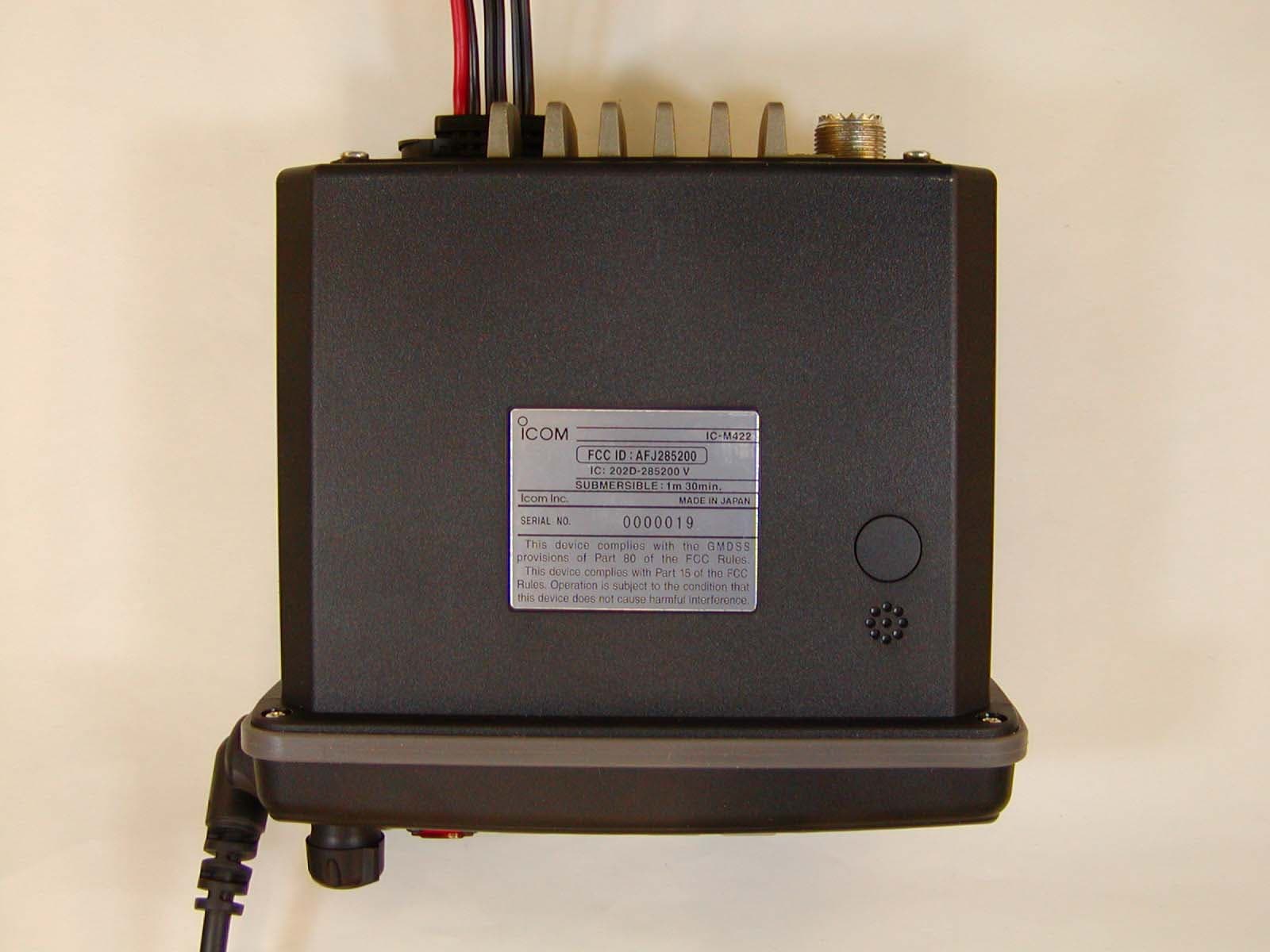 VHF-FM Marine Transceiver - FCC ID AFJ285200 - ICOM Incorporated (3)