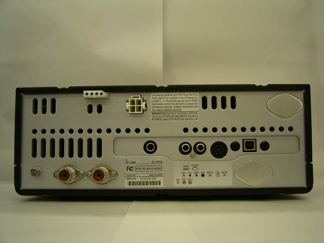 HF/50 MHz Tranceiver - FCC ID AFJ318200 - ICOM Incorporated (5)
