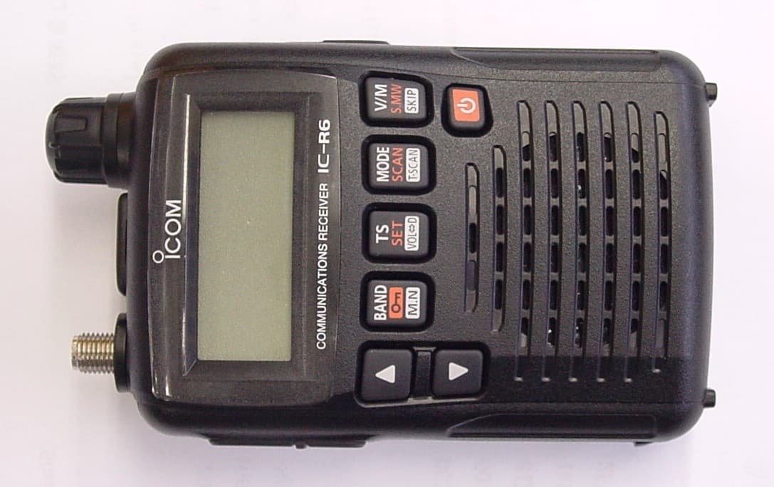 Communications Receiver - FCC ID AFJ325000 - ICOM Incorporated (2)