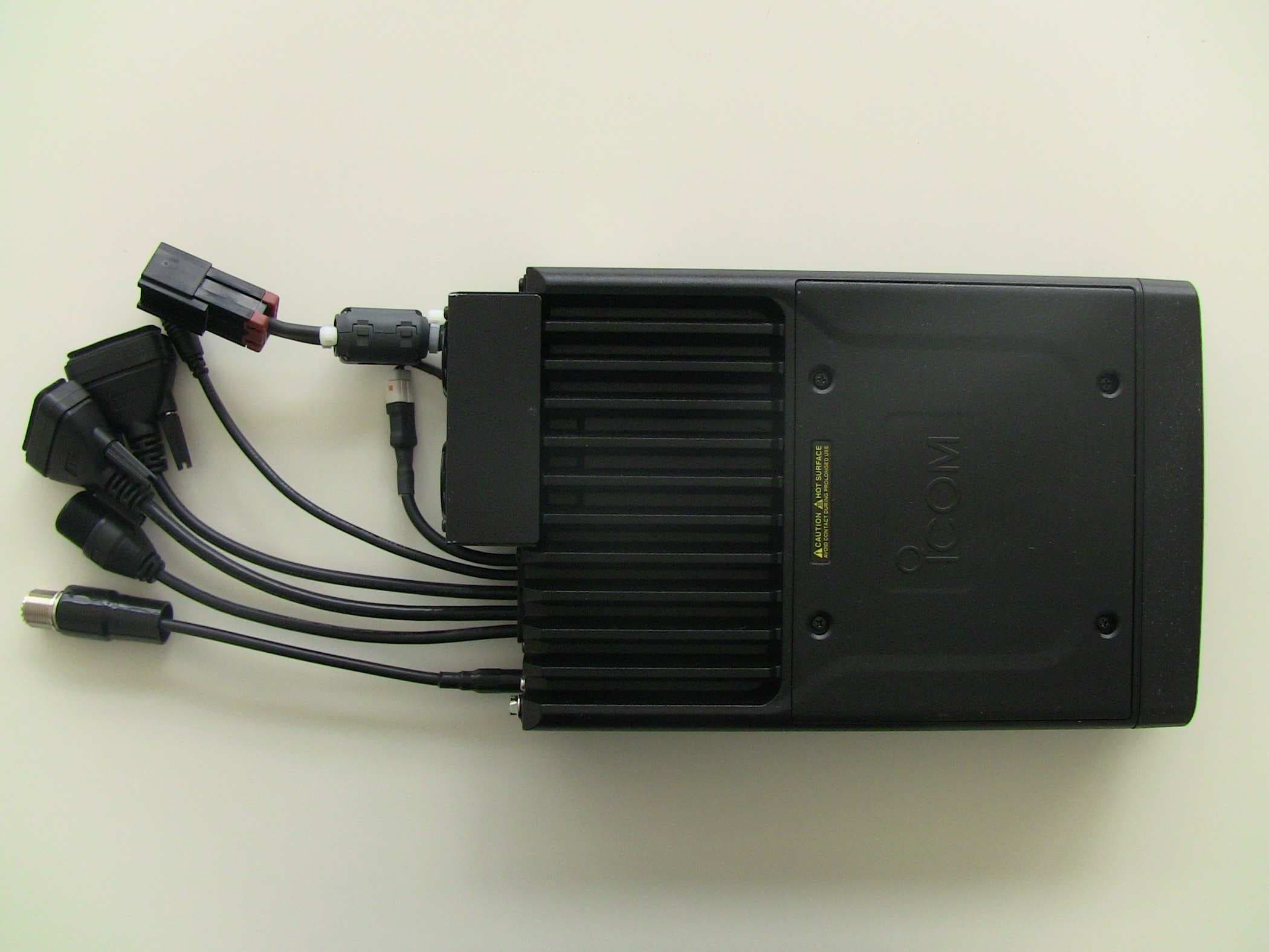 HF Transeiver - FCC ID AFJ350000 - ICOM Incorporated (5)