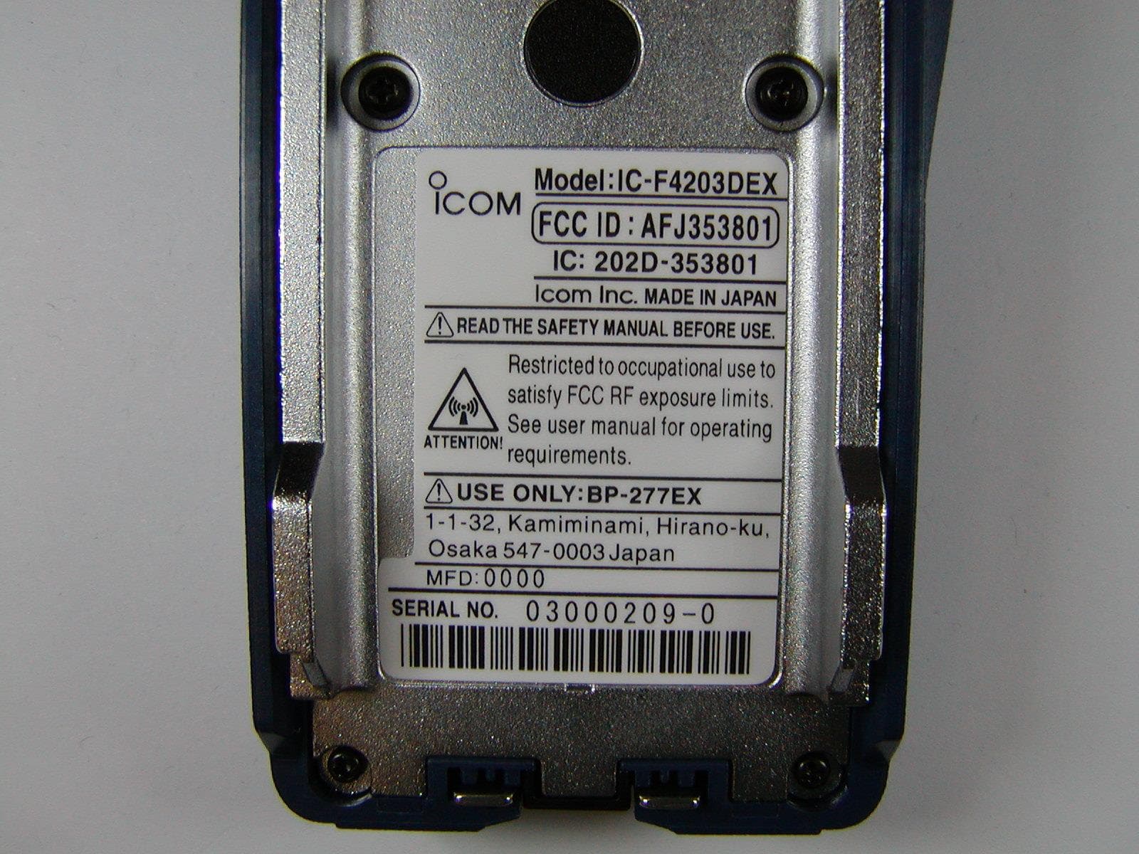UHF Transceiver - FCC ID AFJ353801 - ICOM Incorporated