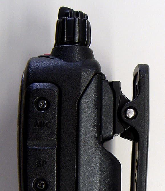 UHF Transceiver - FCC ID AFJ369402 - ICOM Incorporated (4)
