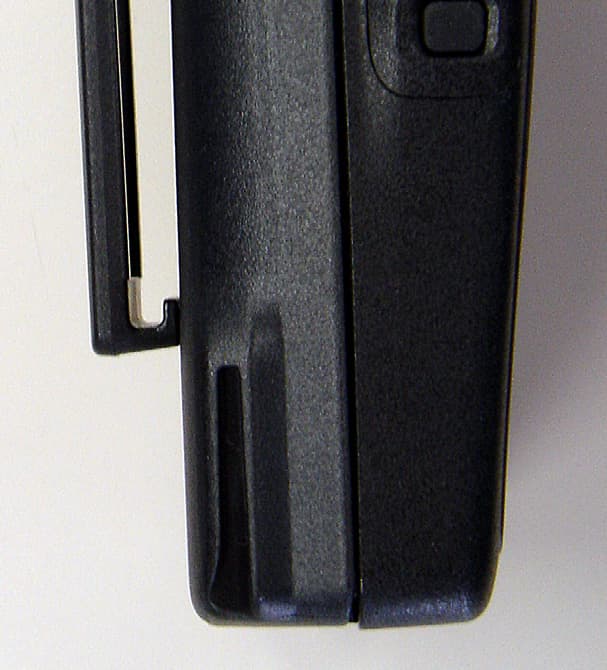 UHF Transceiver - FCC ID AFJ369402 - ICOM Incorporated (2)
