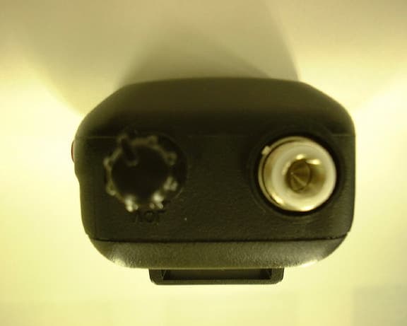 VHF-FM Hand Held Transceiver - FCC ID AFJIC-F3G-1 - ICOM Incorporated (2)