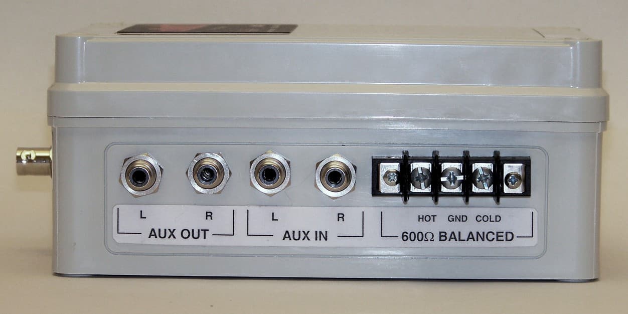 UHF-FM RECEIVER - FCC ID AIERIT27-450 - Ritron Inc (1)