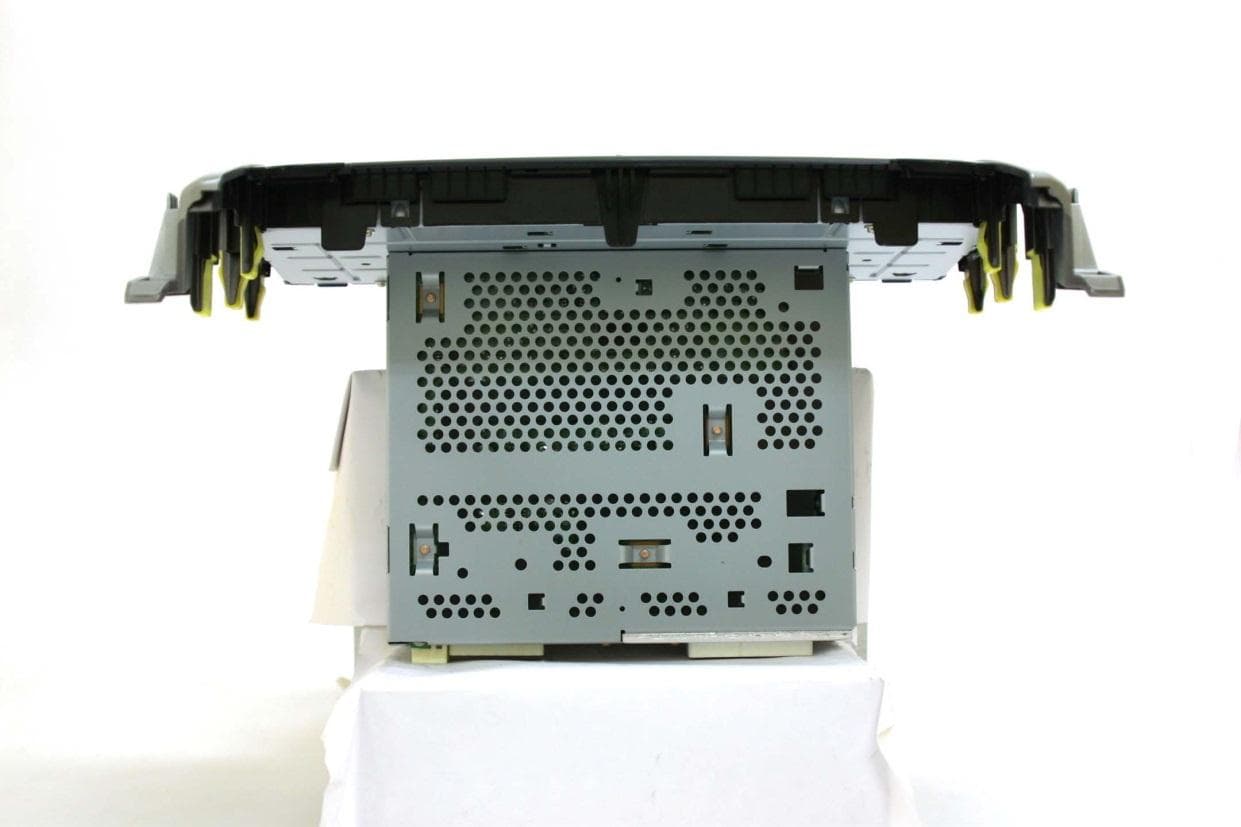 CD Receiver - FCC ID AJDK038 - Pioneer Corporation