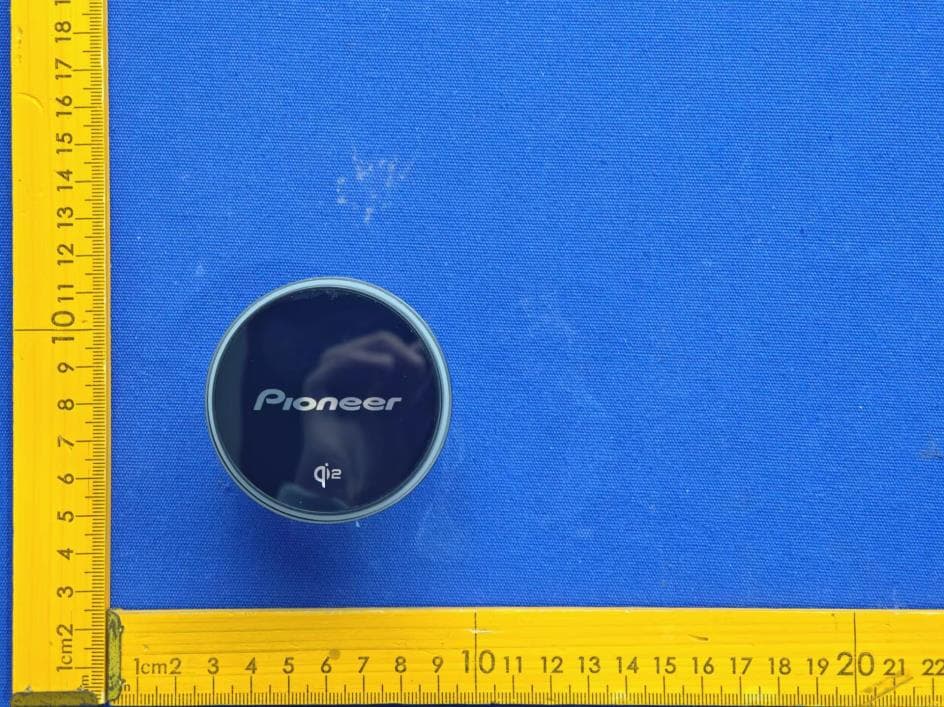 WIRELESS CHARGING CRADLE - FCC ID AJDK132 - Pioneer Corporation (3)
