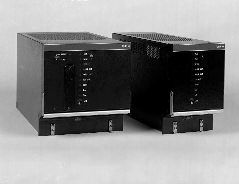 TCAS II - FCC ID AJK8221293 - Rockwell Collins Inc (2)