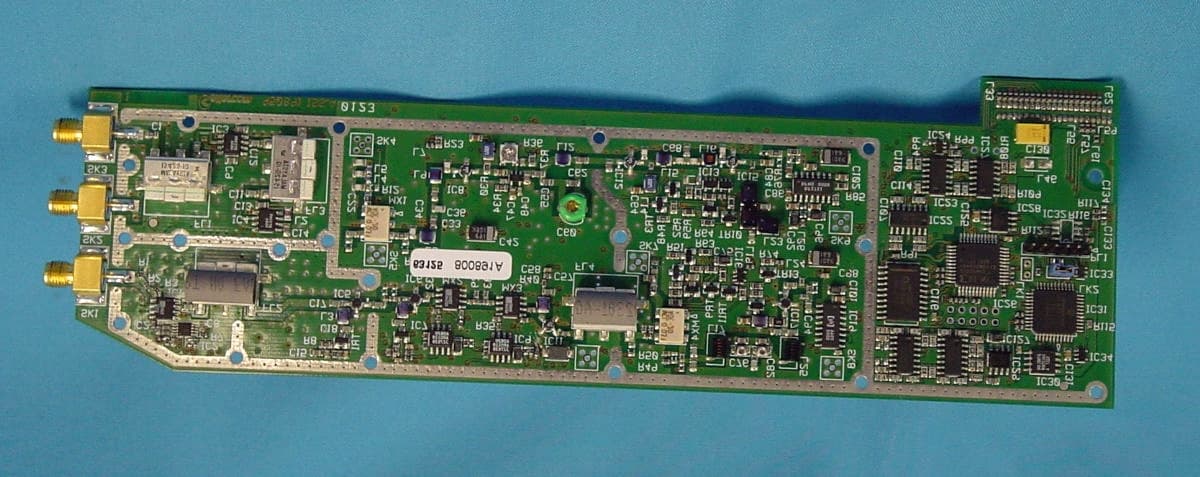 Satellite High Speed Data Transceiver - FCC ID AJK8221772 - Rockwell Collins Inc (2)