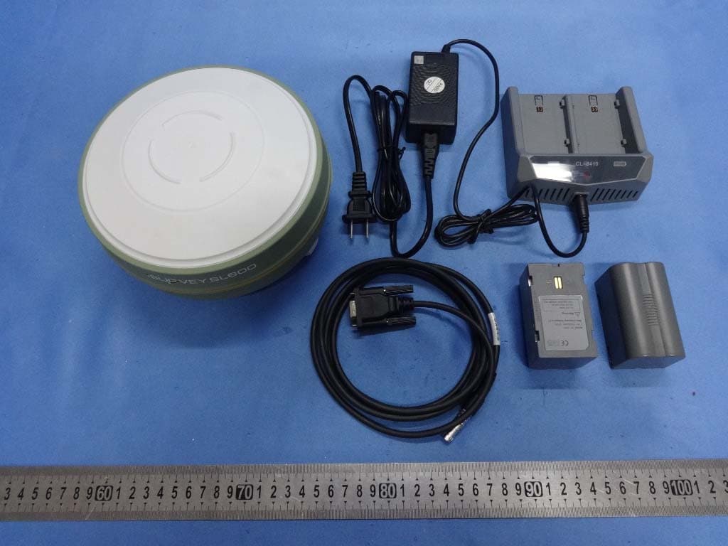 GNSS RTK - FCC ID AJYSL600 - GEOSOLUTION I GOTEBORG AB (1)