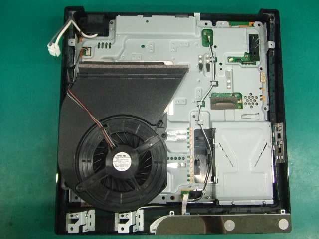 Computer Entertainment System - FCC ID AK8CBEH1700 - Sony Group Corporation (2)
