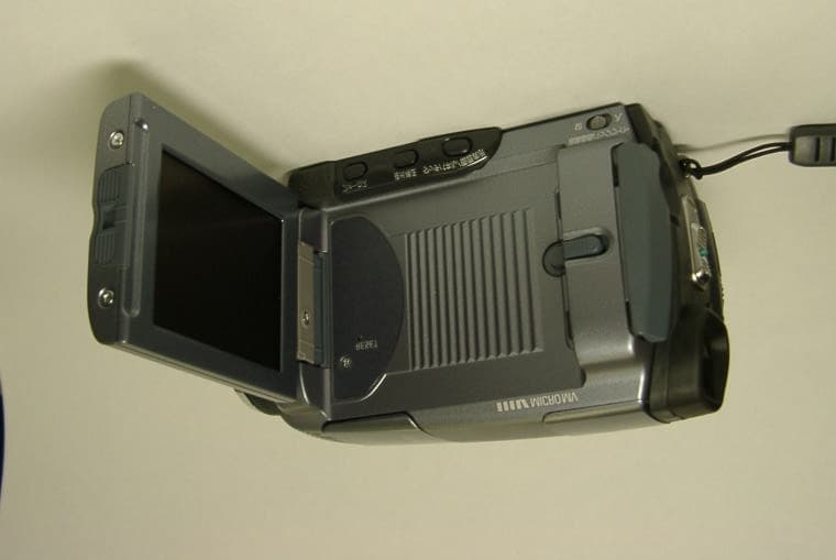 Digital Video Camera Recorder DCR-IP55 - FCC ID AK8DCRIP55 - Sony Group Corporation (5)