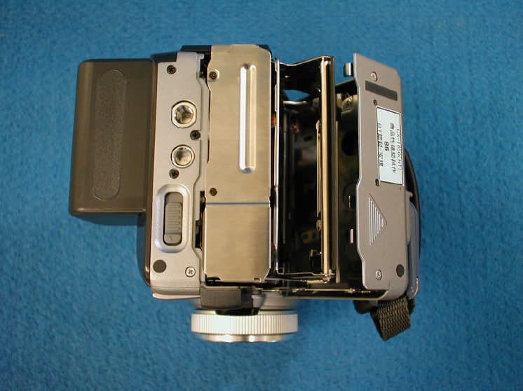Digital Video Camera Recorder - Bluetooth - FCC ID AK8DCRPC120 - Sony Group Corporation (4)