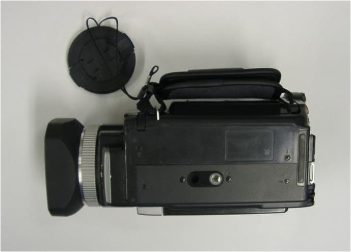 Digital Video Camera Recorder TRV950 - FCC ID AK8DCRTRV950 - Sony Group Corporation (4)