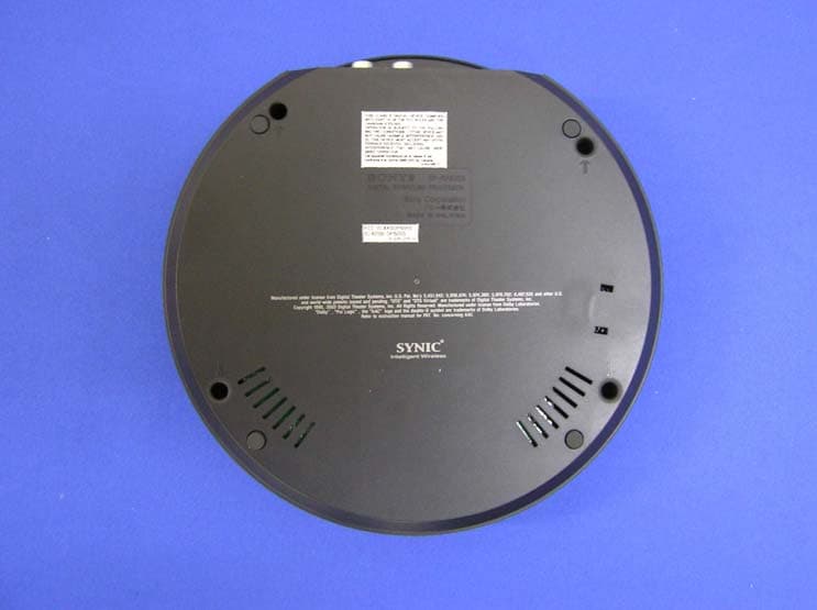 Wireless Headphone Transmitter - FCC ID AK8DP6000 - Sony Group Corporation (1)