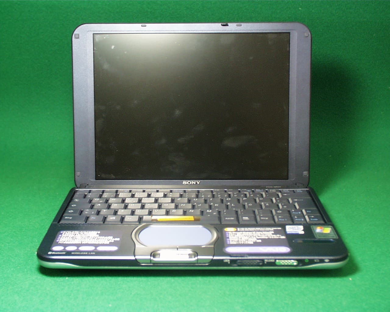 Notebook PC with Built In Wireless LAN - FCC ID AK8PCG441L - Sony Group Corporation (2)