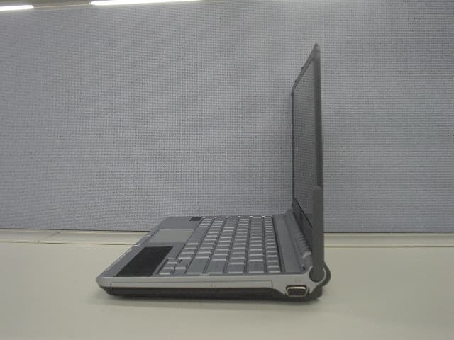 Laptop Computer with CDMA, WLAN and BT Radios - FCC ID AK8PCG4J1L - Sony Group Corporation (2)