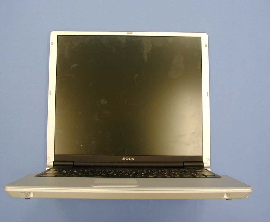 Notebook Computer with WLAN and Bluetooth - FCC ID AK8PCG571Z - Sony Group Corporation (2)