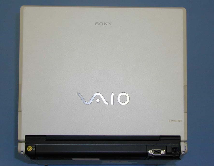 Notebook Computer with WLAN and Bluetooth - FCC ID AK8PCG571Z - Sony Group Corporation (3)