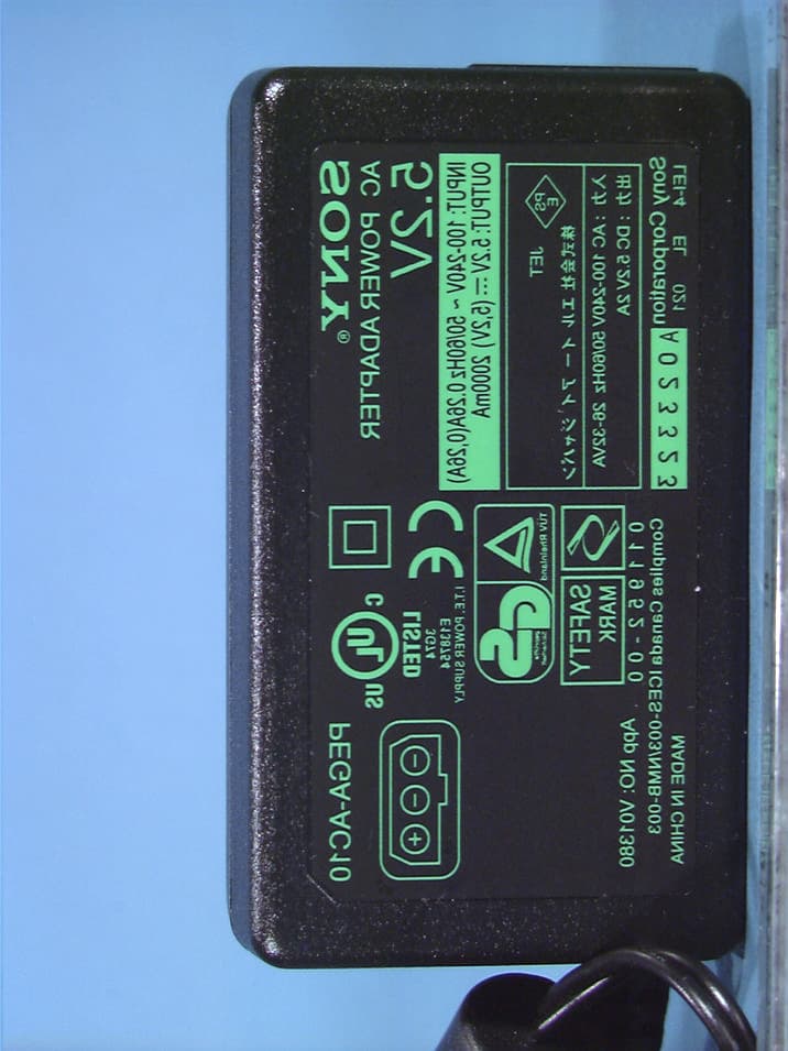 Personal Entertainment Organizer w/ Bluetooth - FCC ID AK8PEGUX40 - Sony Group Corporation (1)