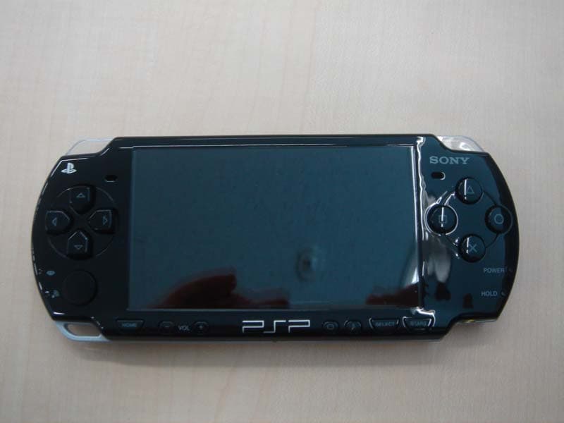Play Station Portable - FCC ID AK8PSP2001 - Sony Group Corporation (5)