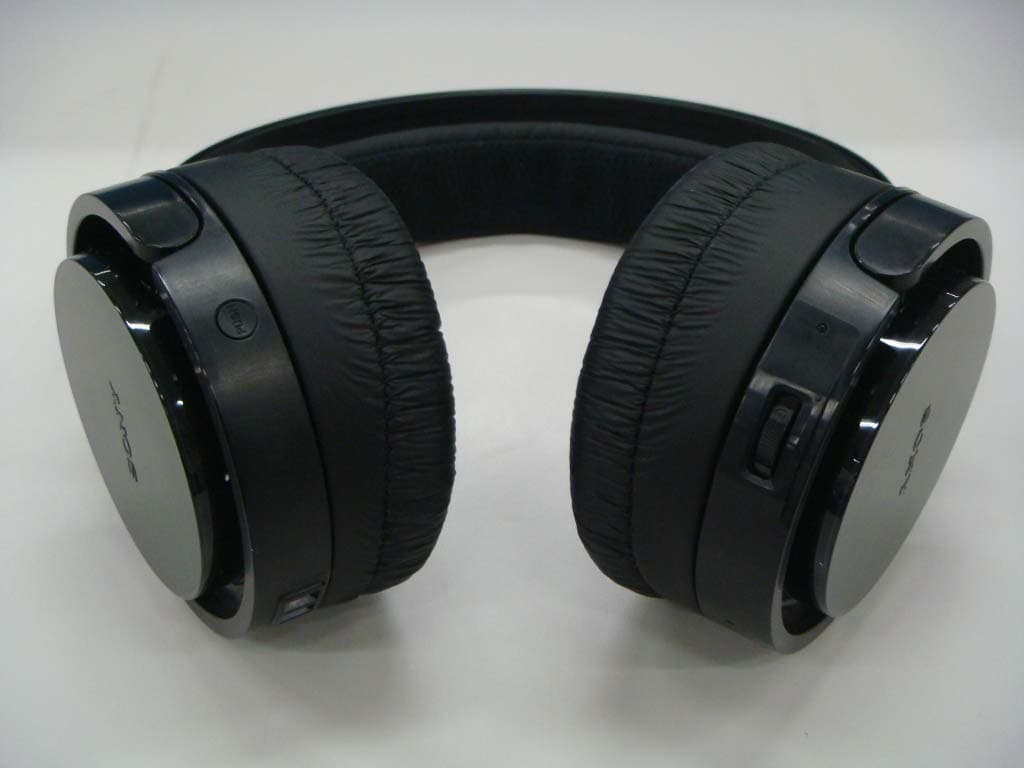 Wireless Stereo Headphones - FCC ID AK8RF4000 - Sony Group Corporation (2)