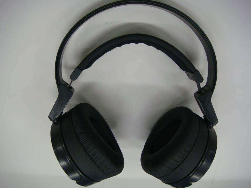 Wireless Stereo Headphones - FCC ID AK8RF4000 - Sony Group Corporation (3)