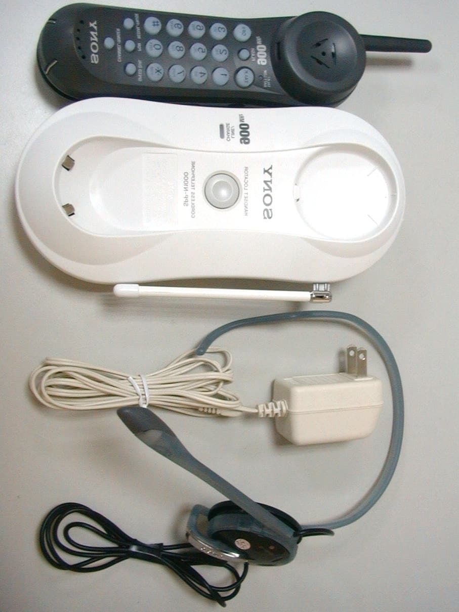 900MHZ ANALOG CORDLESS TELEPHONE SYSTEM - FCC ID AK8SPPN1000A - Sony Group Corporation (1)
