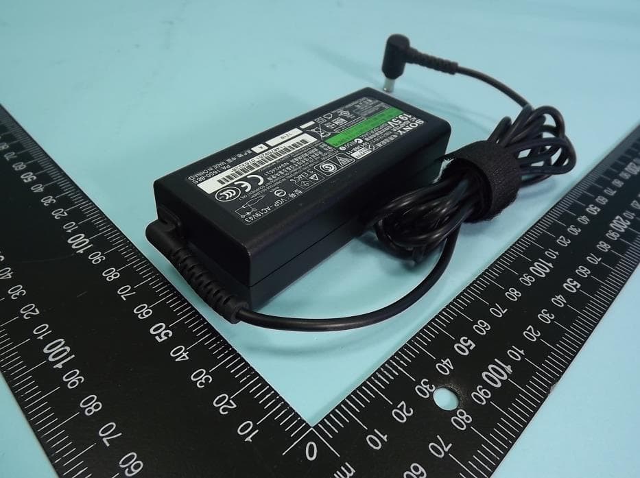 Personal Computer - FCC ID AK8SVF15AC1QL - Sony Group Corporation (1)