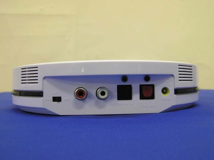 Wireless Headphone Transmitter - FCC ID AK8TMR5000 - Sony Group Corporation (1)