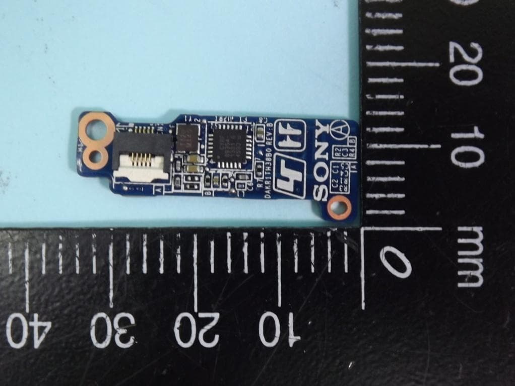 2.4G RF Receiver - FCC ID AK8VGPWRC9 - Sony Group Corporation (2)