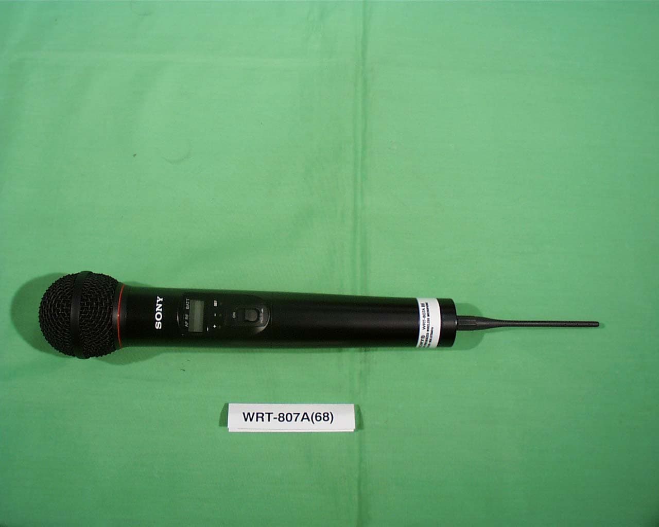 UHF Synthesized Wireless Microphone - FCC ID AK8WRT807A68 - Sony Group Corporation