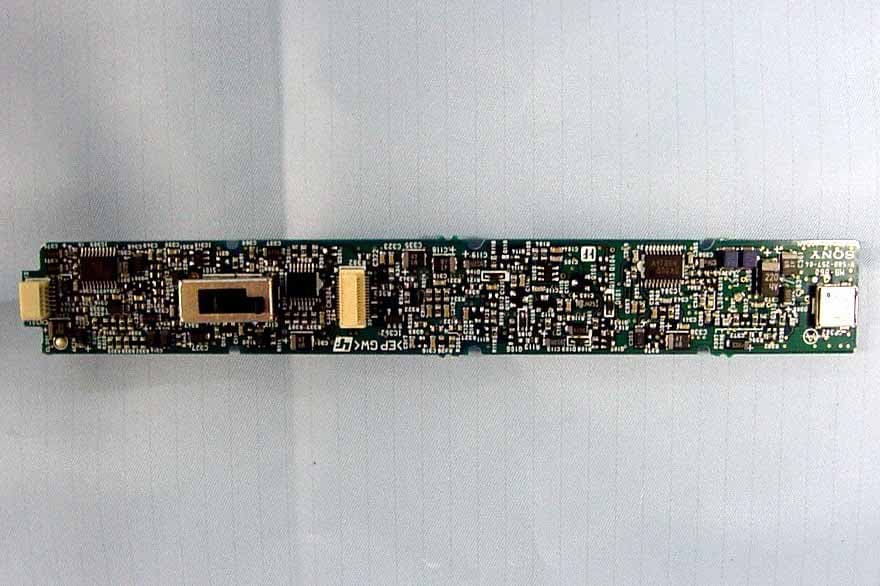 UHF Synthesized Wireless Microphone - FCC ID AK8WRT807B1 - Sony Group Corporation (3)