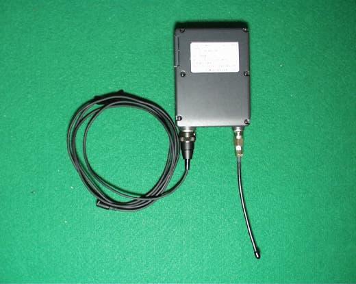 UHF Synthesized Transmitter - FCC ID AK8WRT8B - Sony Group Corporation (3)