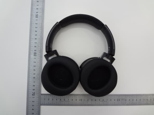 Wireless stereo headset - FCC ID AK8XB950BT - Sony Group Corporation (2)