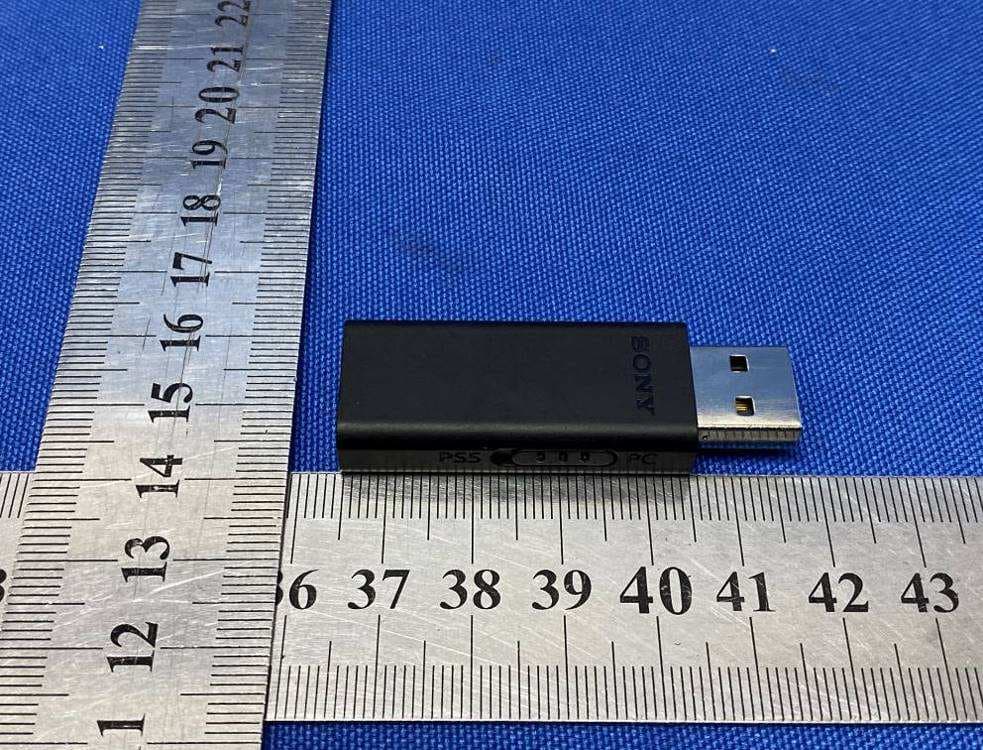 USB Transceiver - FCC ID AK8YY2979 - Sony Group Corporation (4)