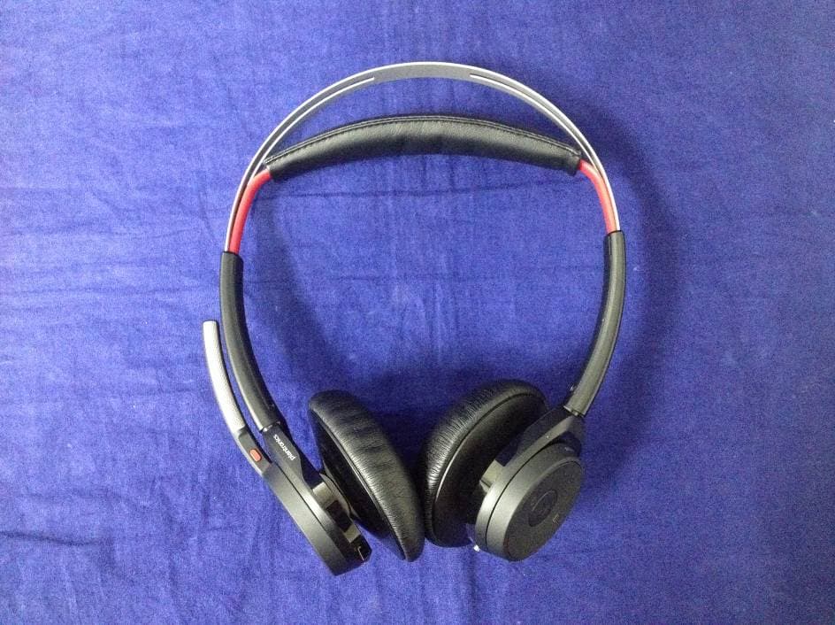 Stereo Bluetooth Headset - FCC ID AL8-B825 - HP Inc. (3)