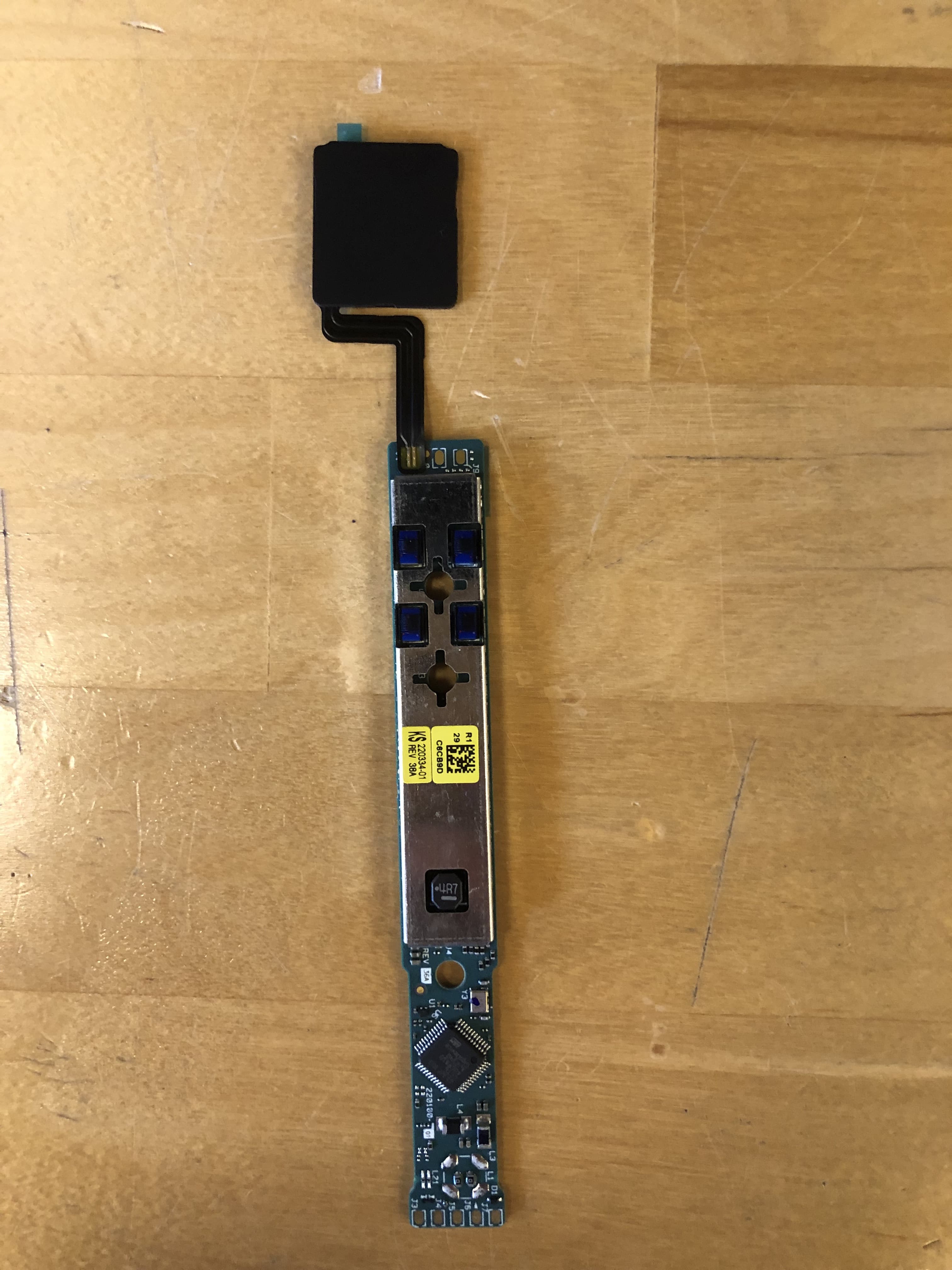 Wireless Charge Stand - FCC ID AL8-CBVS1 - HP Inc. (2)