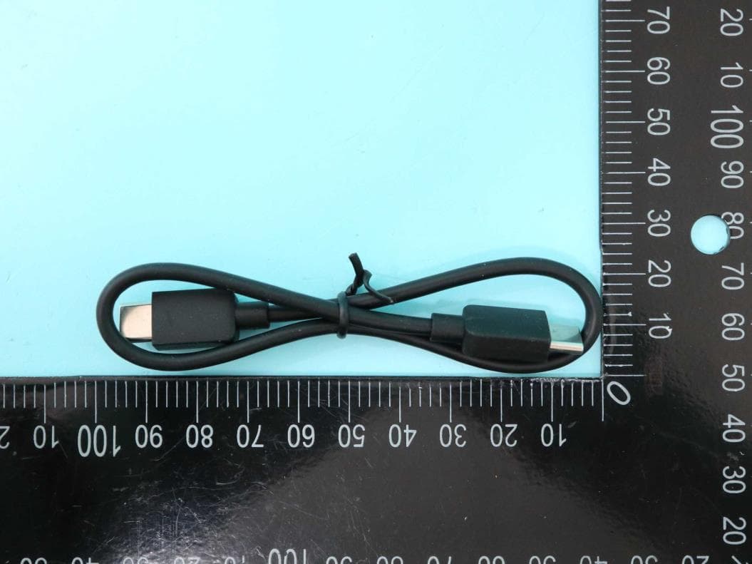 True Wireless In-Ear Headphones - FCC ID AL8-F60L - HP Inc. (2)