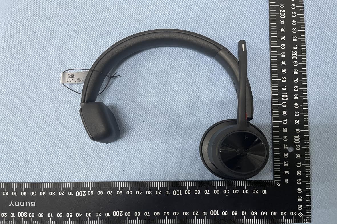 Bluetooth headset - FCC ID AL8-V4320 - HP Inc. (3)
