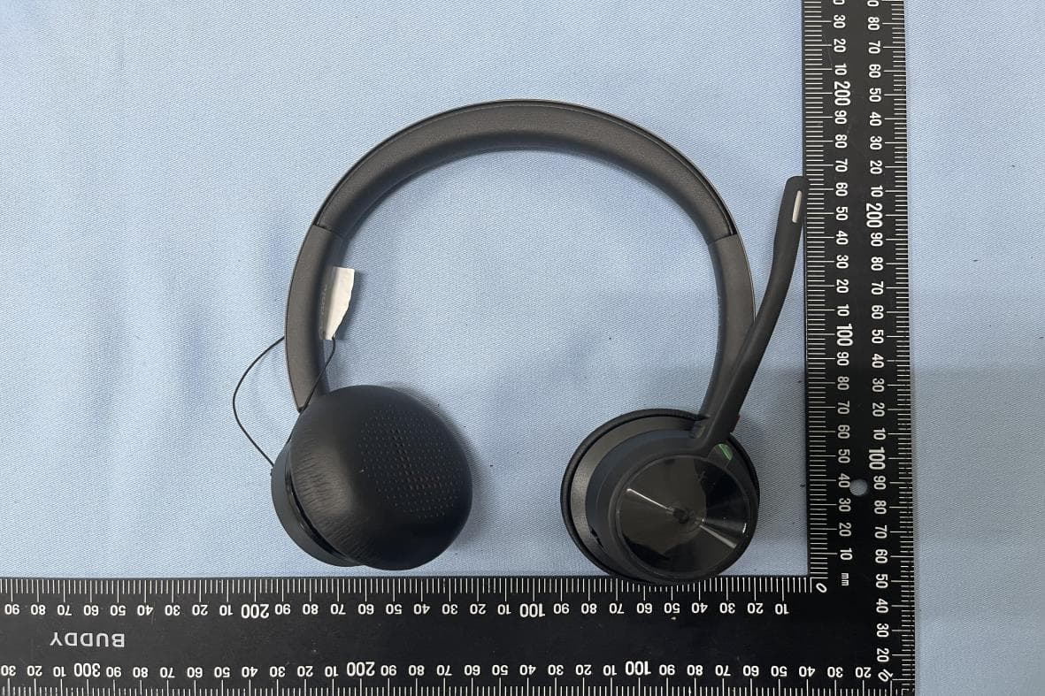 Bluetooth headset - FCC ID AL8-V4320 - HP Inc. (4)