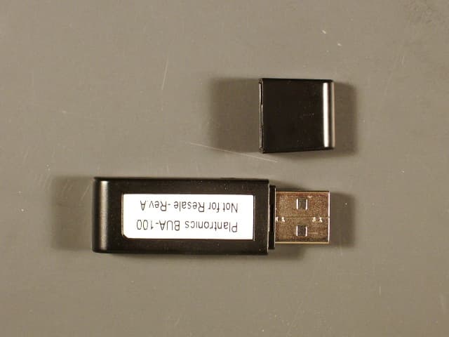 Bluetooth Dongle - FCC ID AL8BUA-100 - HP Inc. (2)