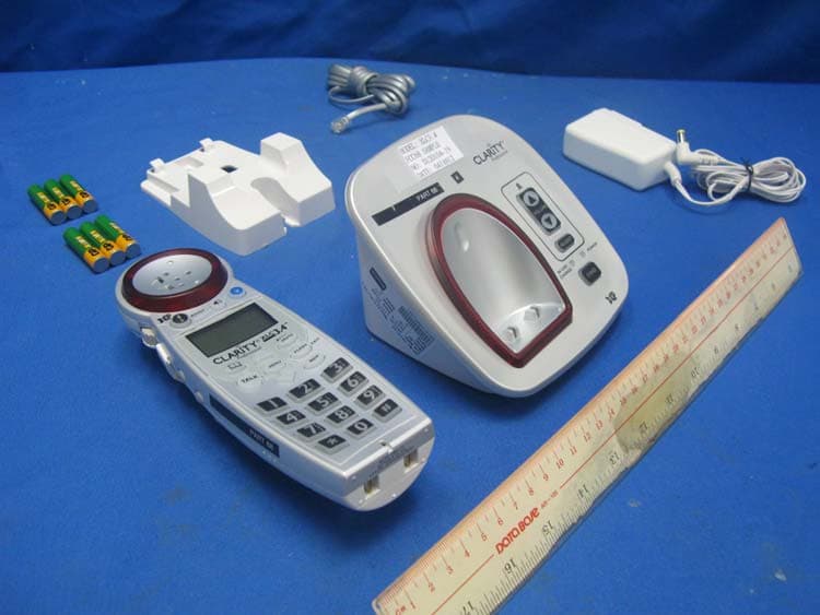 1.9GHz DECT Cordless Phone - FCC ID AL8XLC34D - HP Inc. (2)
