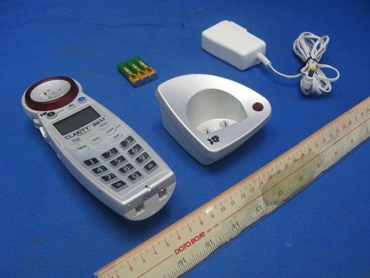 1.9GHz DECT Cordless Phone - FCC ID AL8XLC34D - HP Inc. (3)