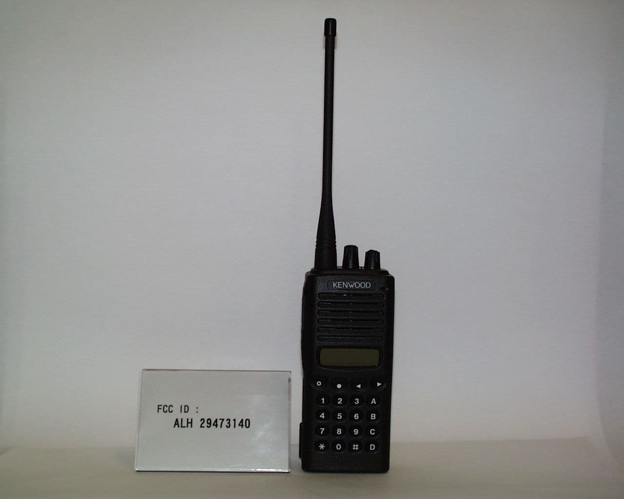 UHF-FM Handheld Transceiver - FCC ID ALH29473140 - Kenwood USA Corporation