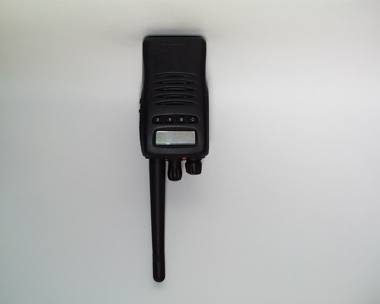 VHF Handheld Transceiver - FCC ID ALH32253110 - Kenwood USA Corporation (5)