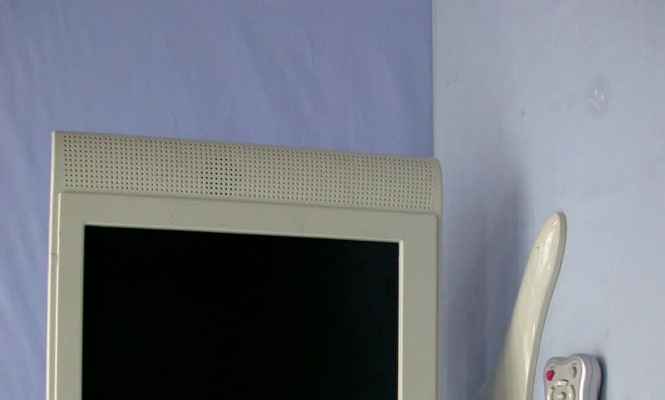 15" LCD TV Monitor - FCC ID AMPT51B - Jean Co Ltd (4)
