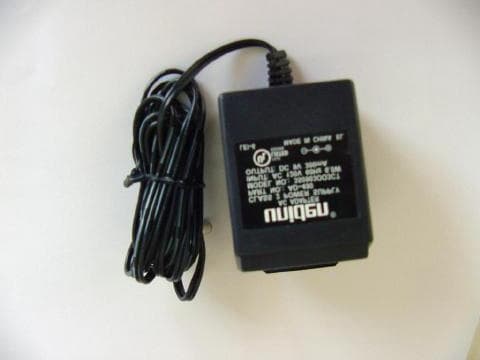 DSS - Part 15 Spread Spectrum Transmitter - FCC ID AMW4960 - Uniden America Corporation (3)
